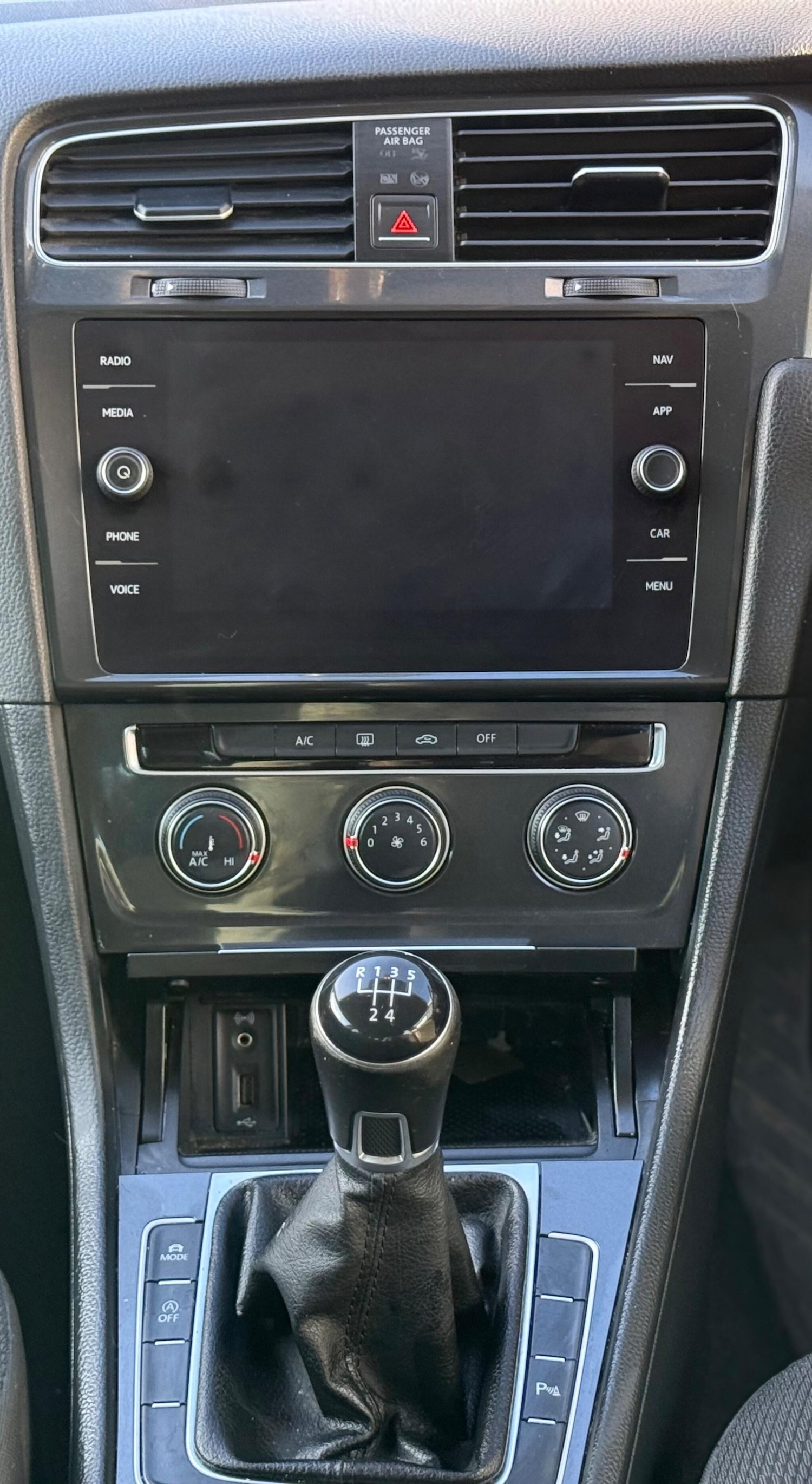 Used Volkswagen Golf for sale - 77355200: Photo 24