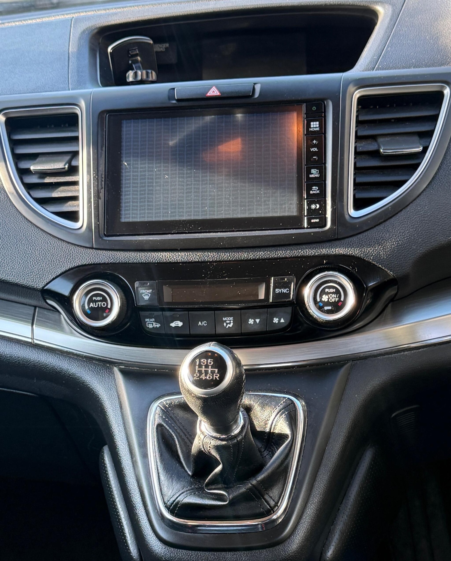 Used Honda CR-V 2015 for sale - 76466276: Photo 18