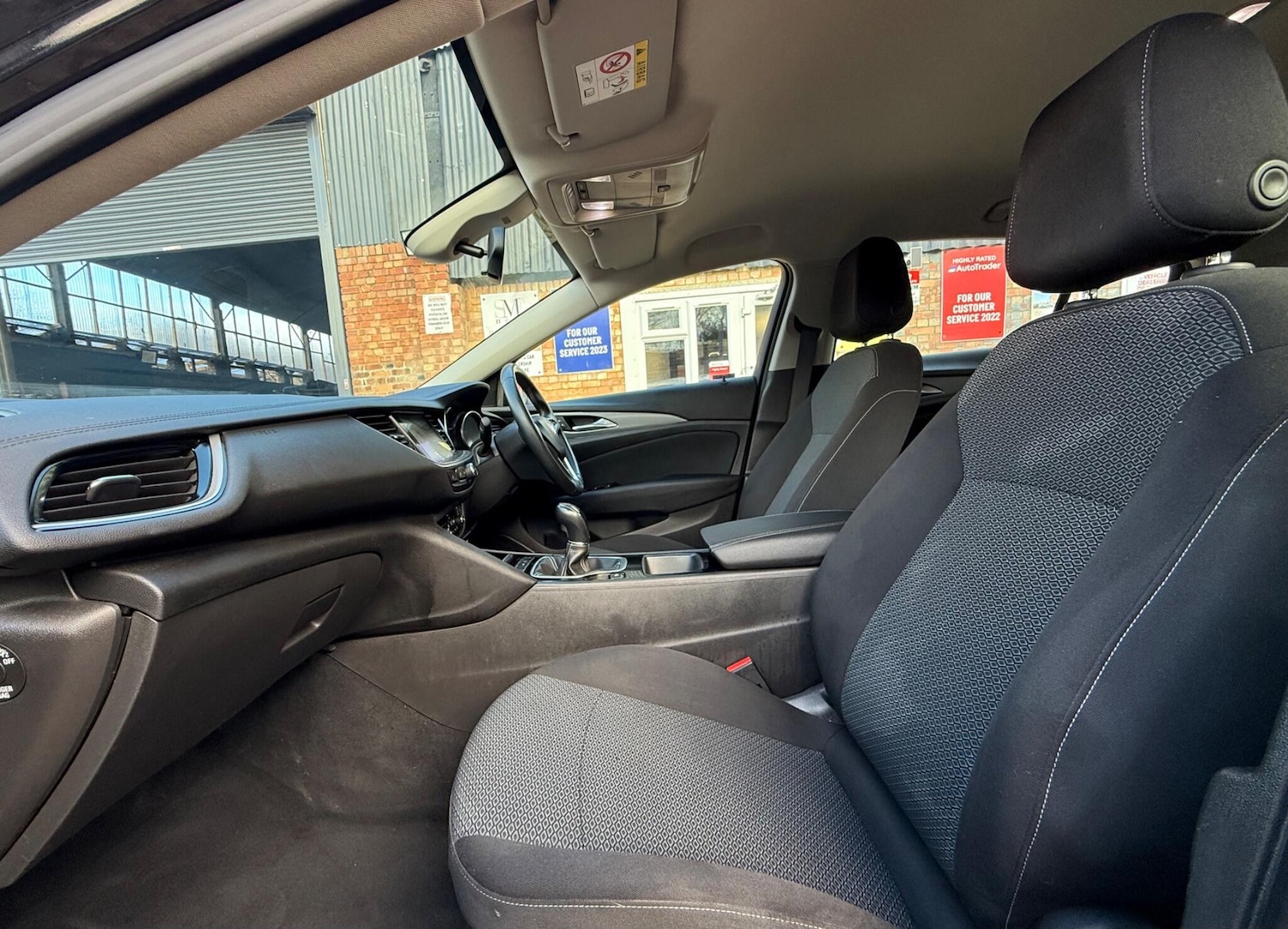 Used Vauxhall Insignia 2017 for sale - 76637999: Photo 11