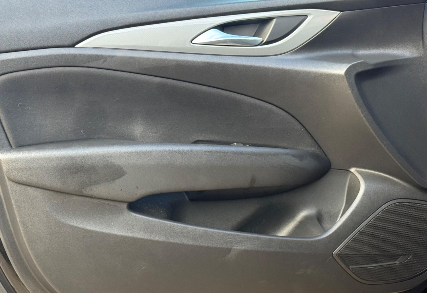 Used Vauxhall Insignia 2017 for sale - 76637999: Photo 12