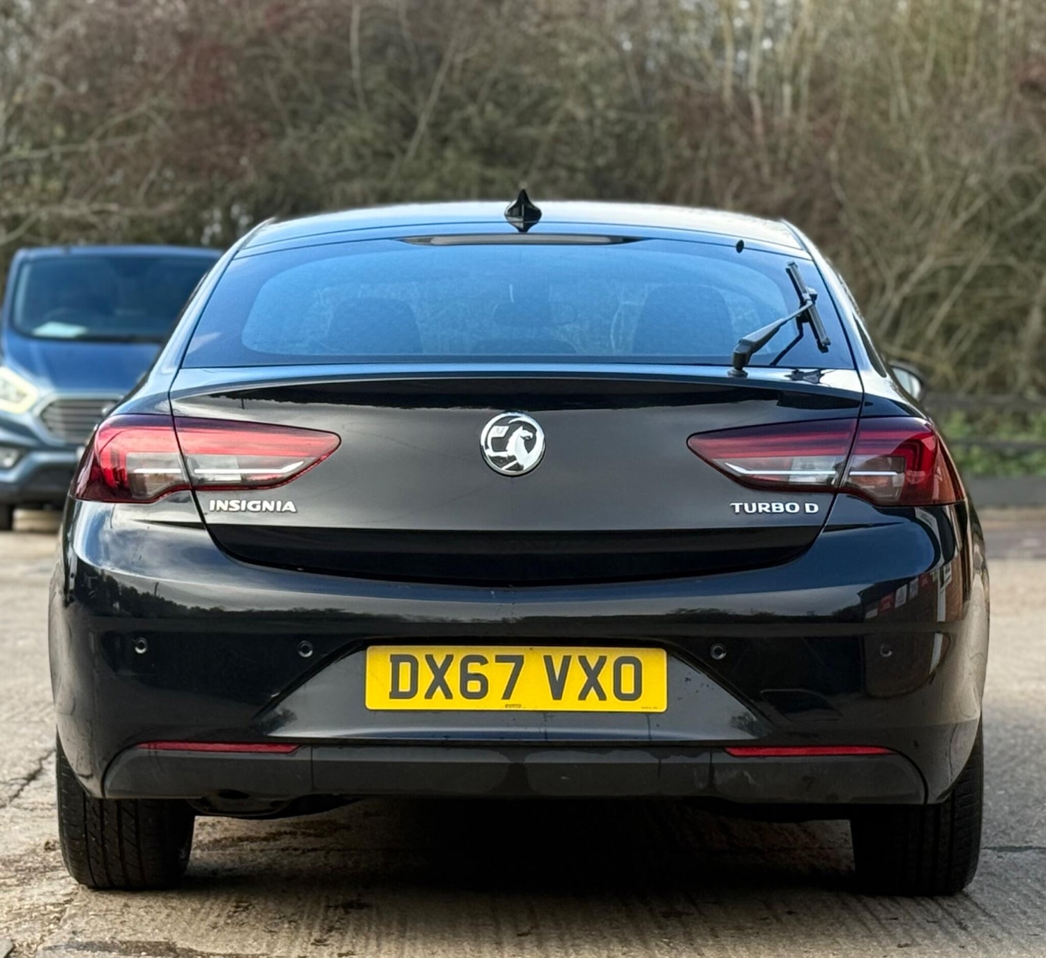 Used Vauxhall Insignia 2017 for sale - 76637999: Photo 3