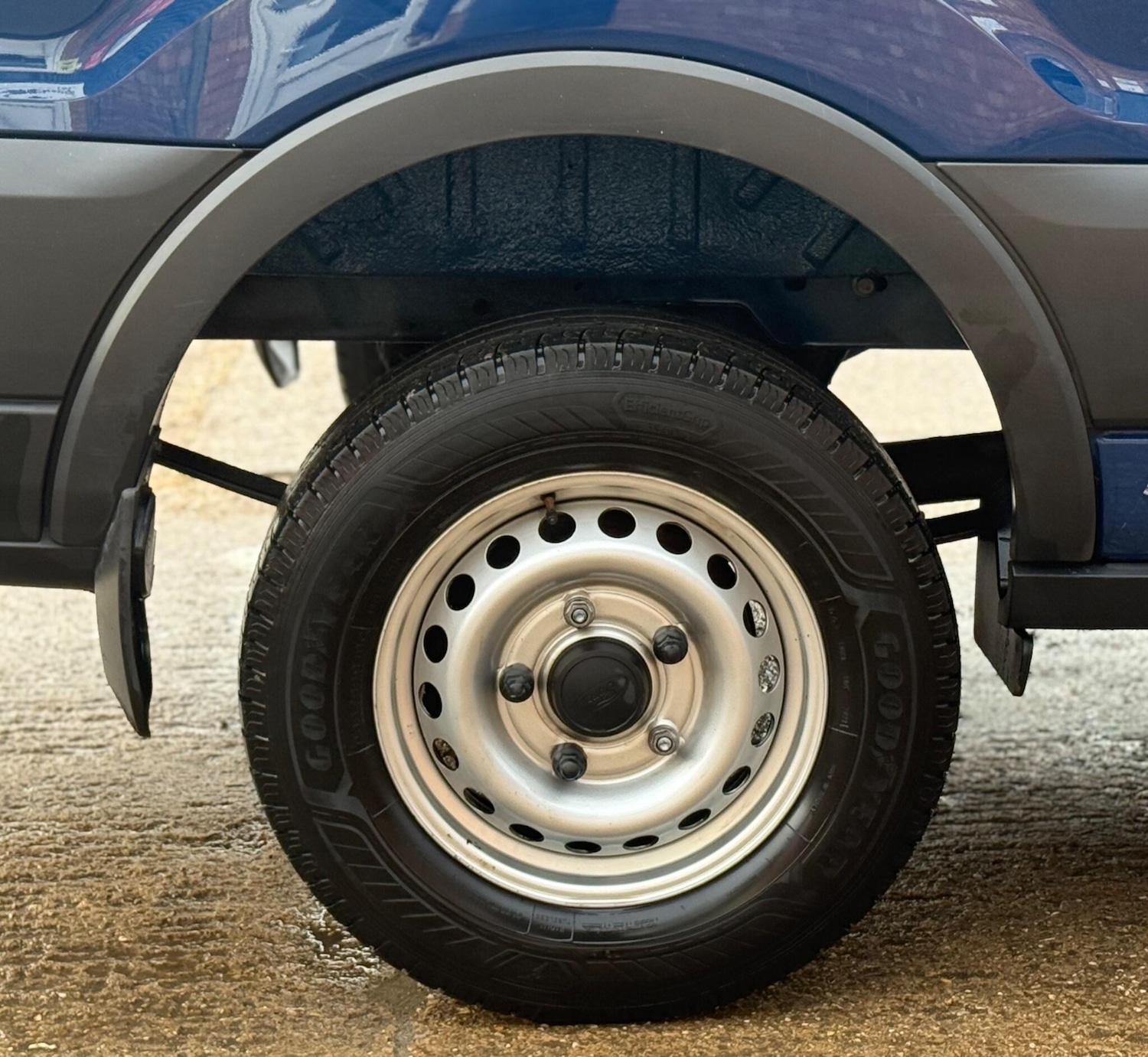 Used Ford Transit for sale - 77168050: Photo 33