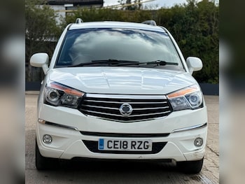 Used Ssangyong Turismo 2018 for sale - 78107065: Photo