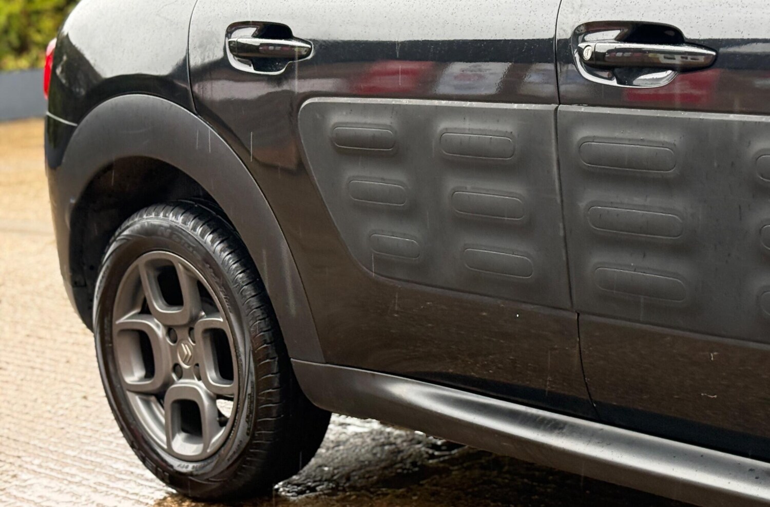 Used Citroen C4 Cactus 2016 for sale - 77701495: Photo 23