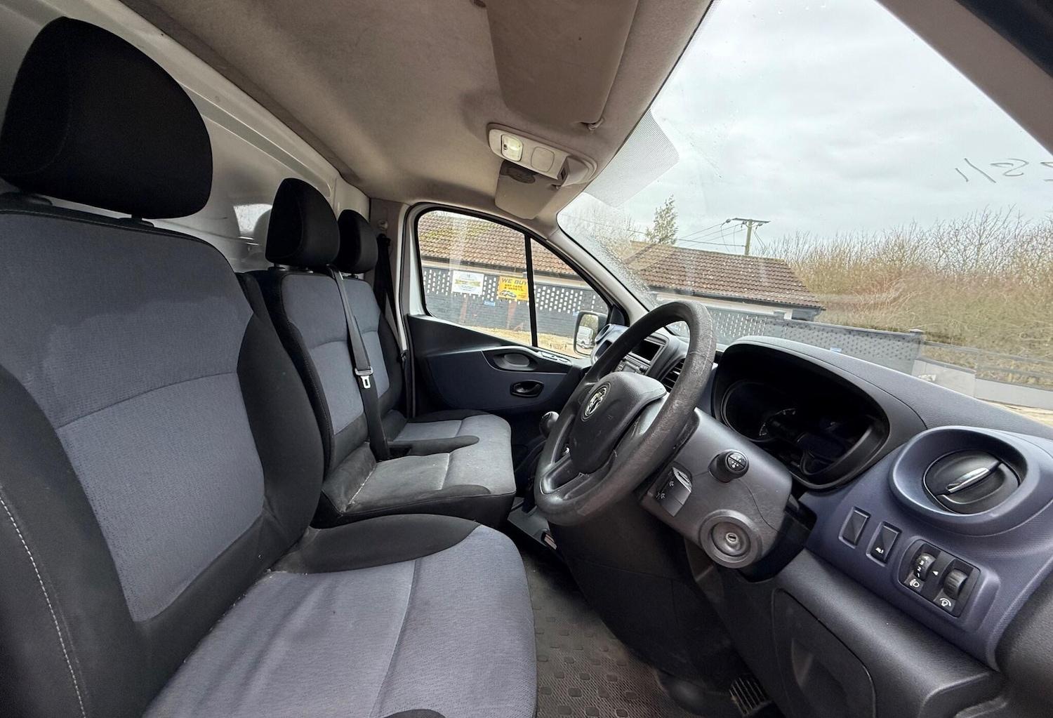 Used Vauxhall Vivaro 2017 for sale - 77590473: Photo 10