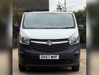 Used Vauxhall Vivaro 2017 for sale - 77590473: Photo