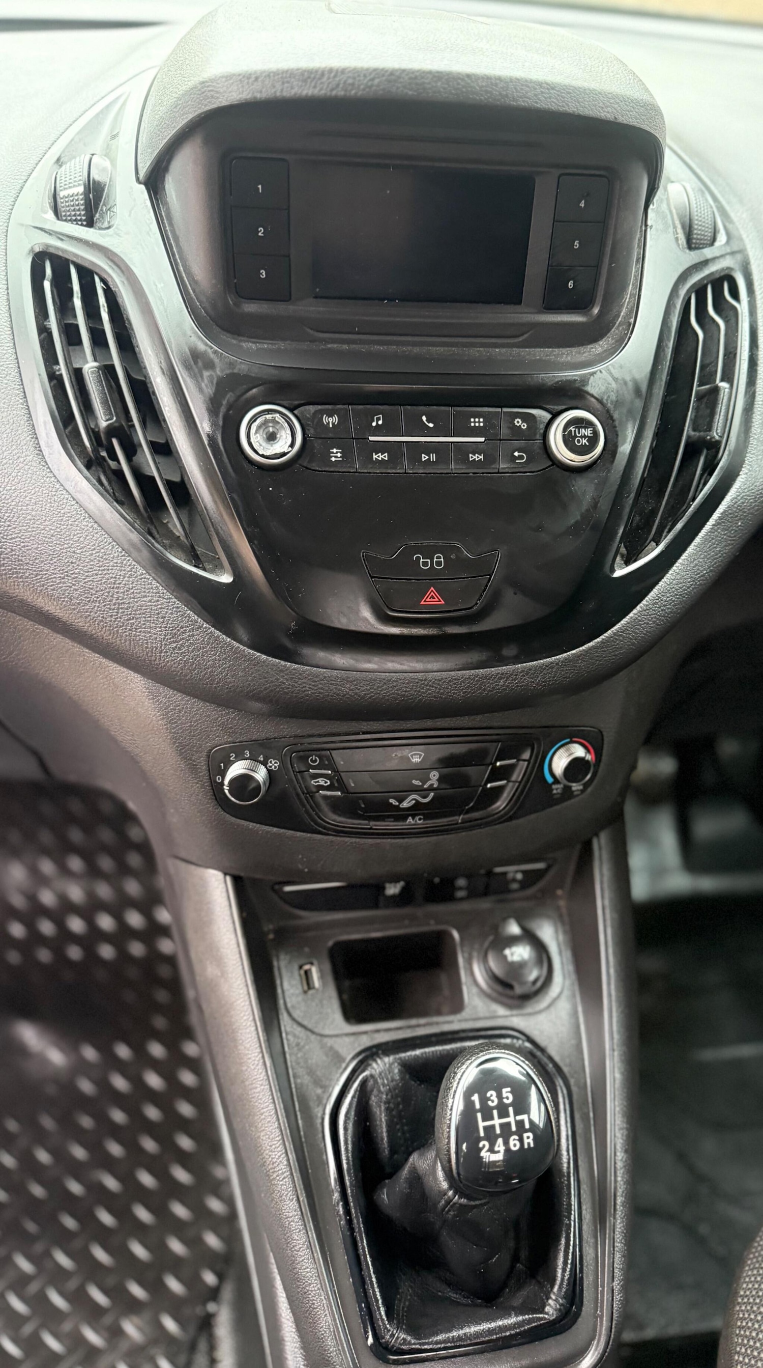 Used Ford Transit Courier 2020 for sale - 77271491: Photo 26