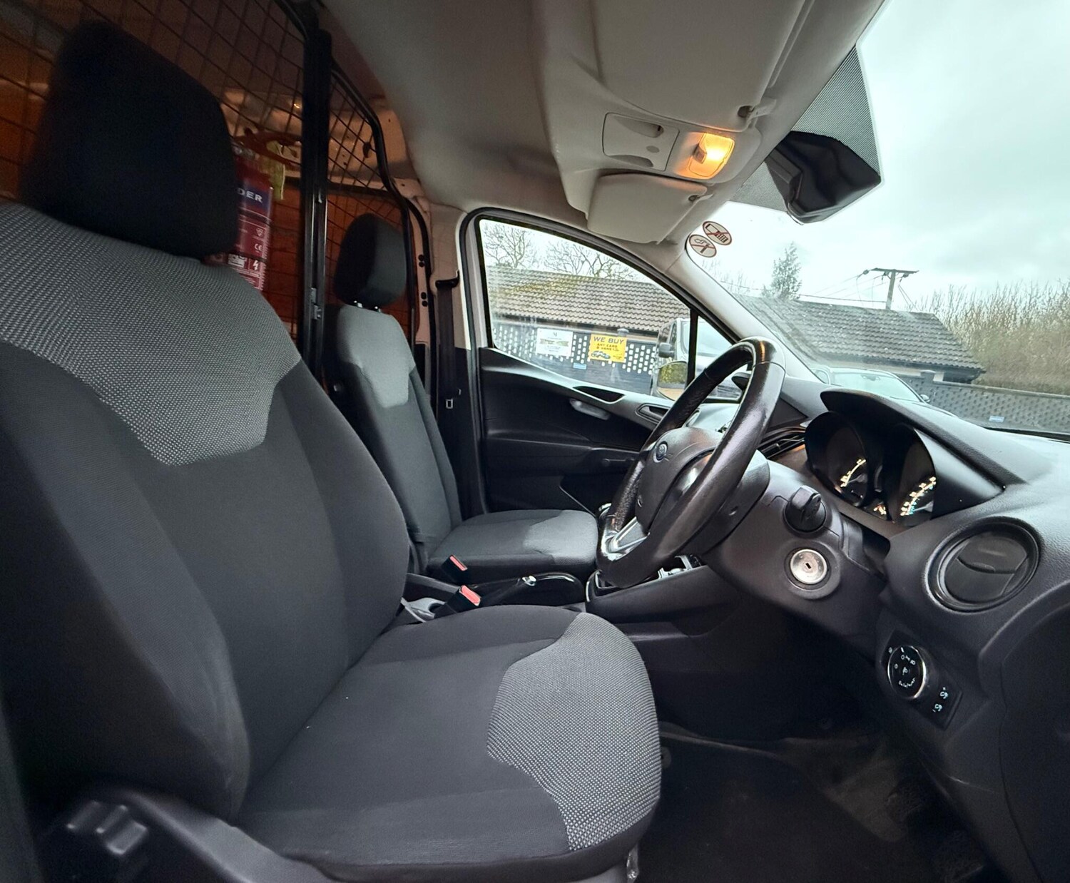 Used Ford Transit Courier 2020 for sale - 77200776: Photo 14