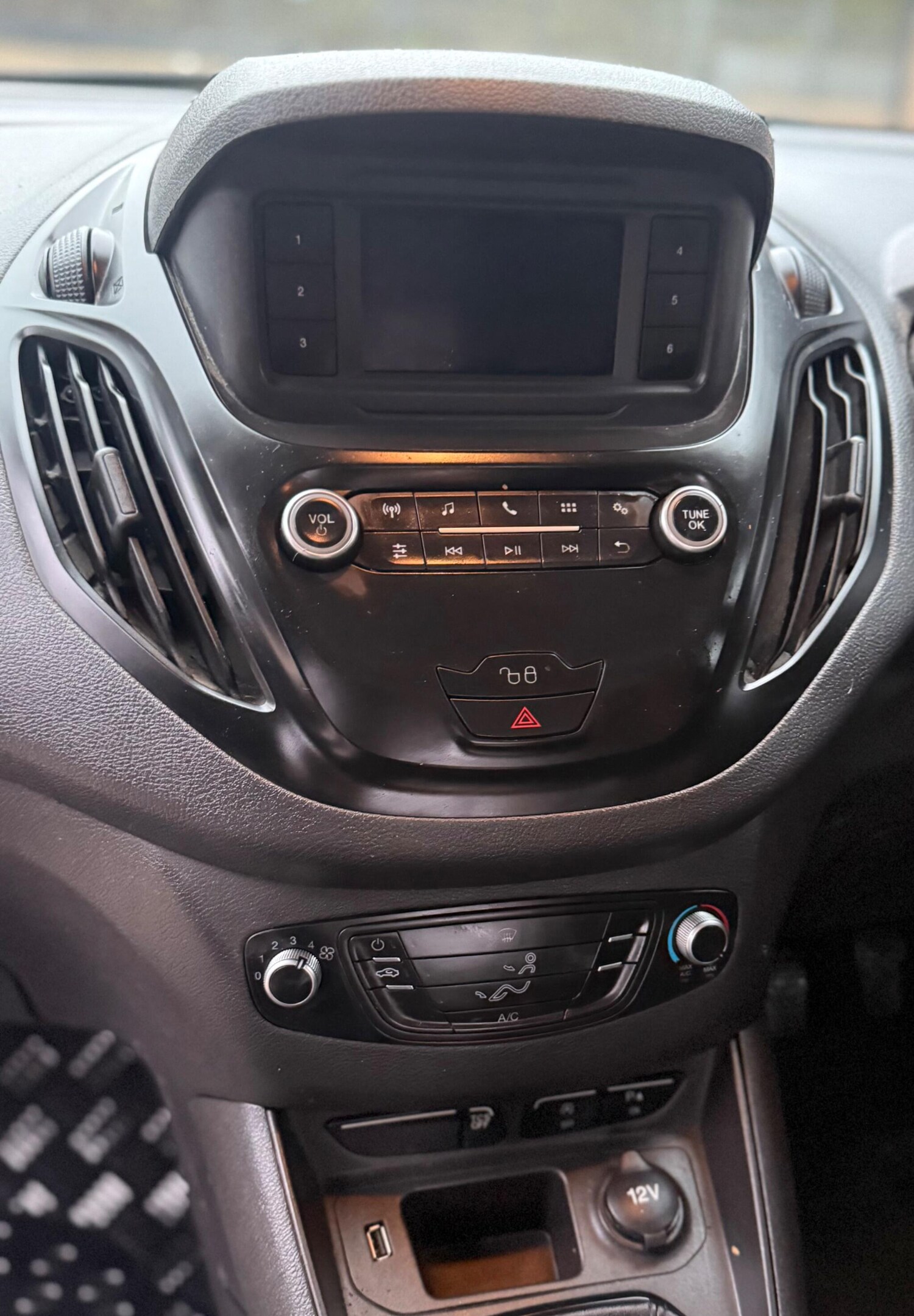 Used Ford Transit Courier 2020 for sale - 77200776: Photo 23