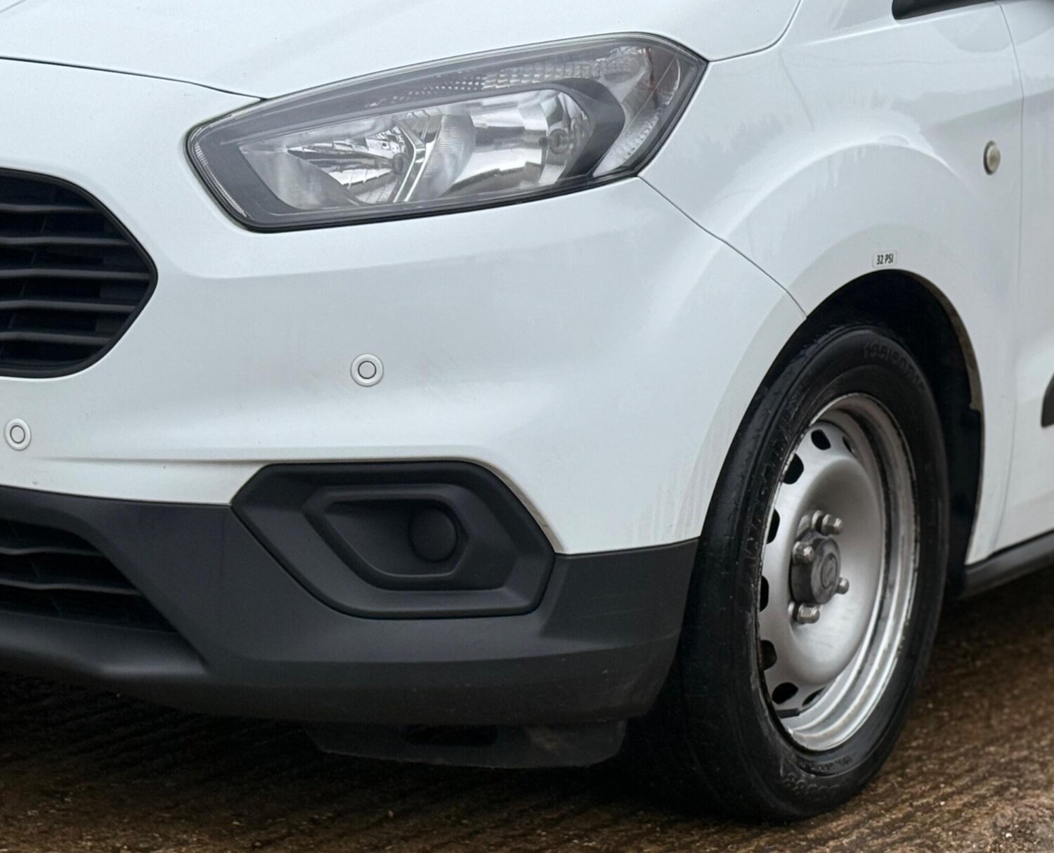 Used Ford Transit Courier 2020 for sale - 77200776: Photo 27