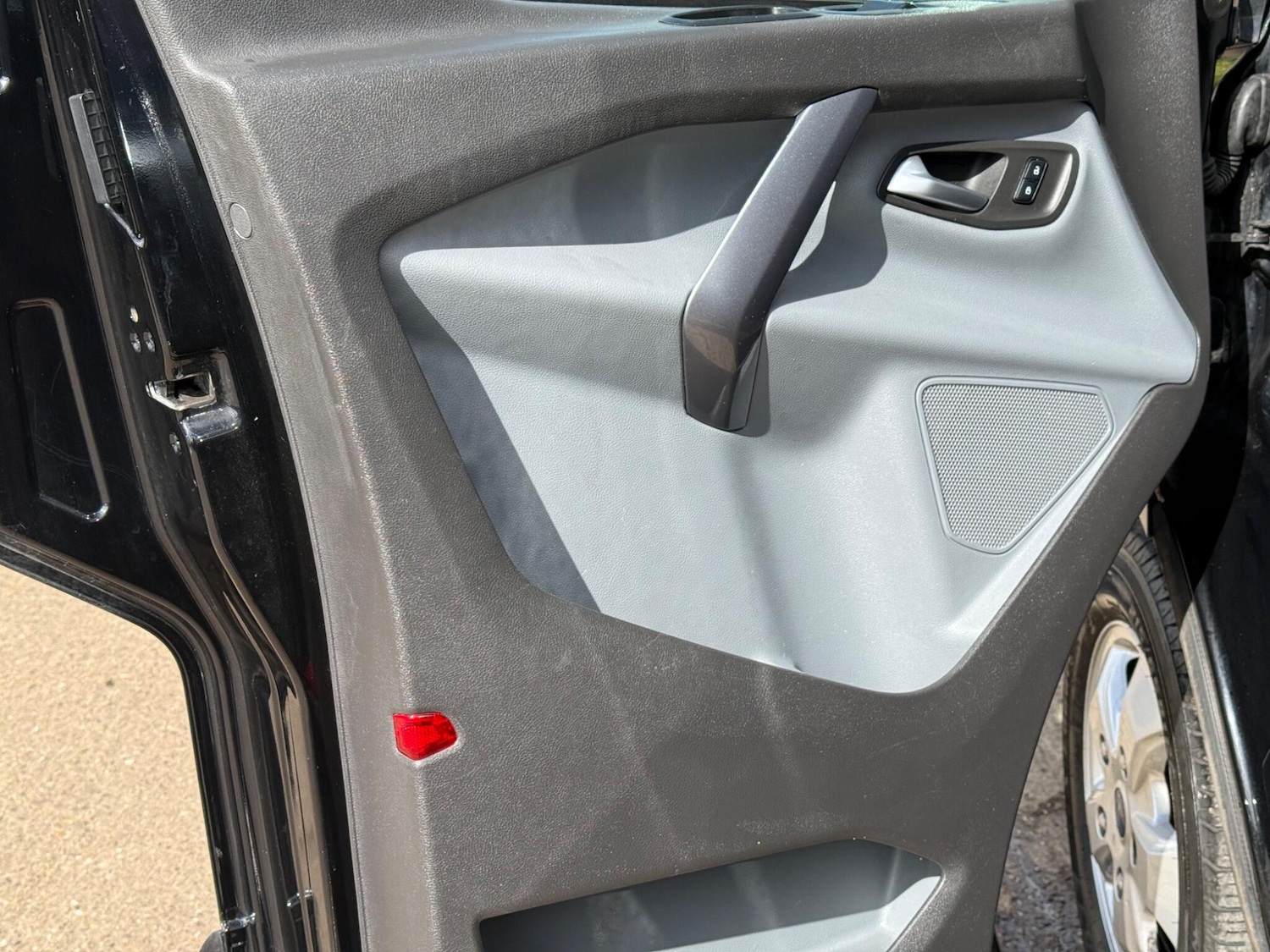 Used Ford Transit Custom for sale - 78053647: Photo 17