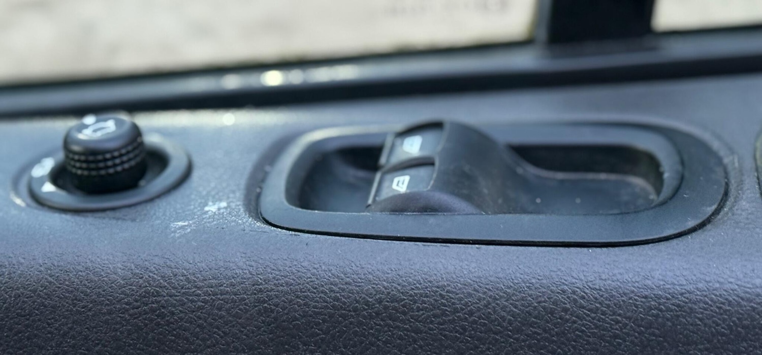 Used Ford Transit Custom 2017 for sale - 77128686: Photo 38