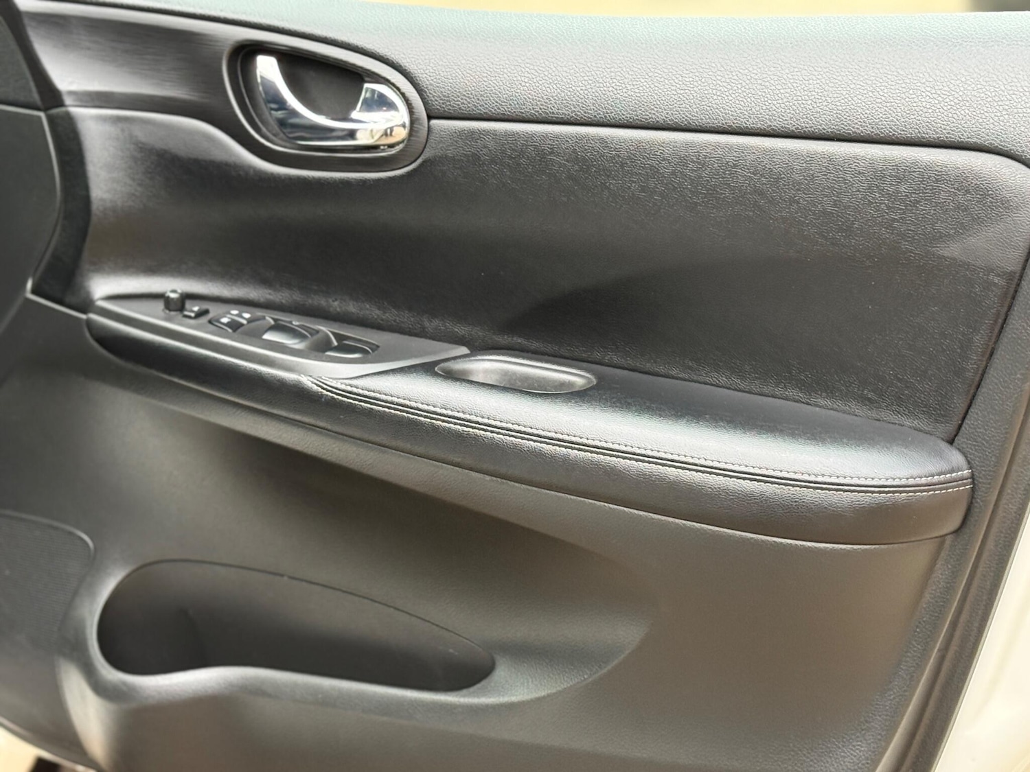 Used Nissan Pulsar 2015 for sale - 76453661: Photo 33