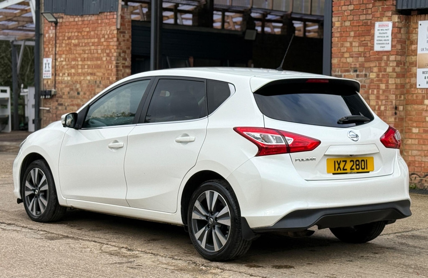 Used Nissan Pulsar 2015 for sale - 76453661: Photo 9