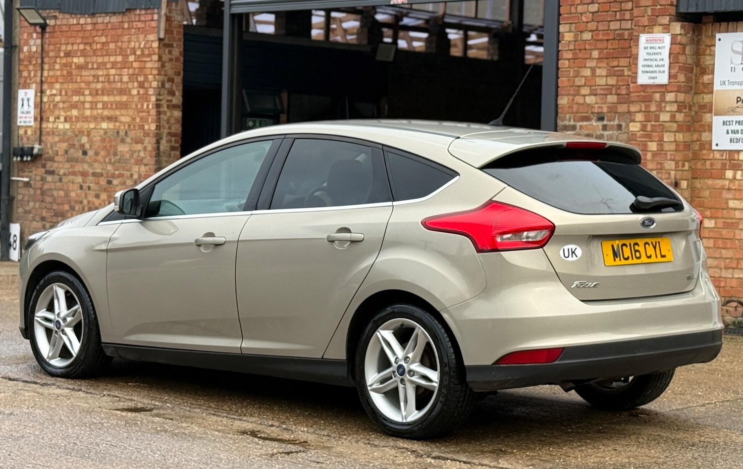 Used Ford Focus 2016 for sale - 76518080: Photo 3