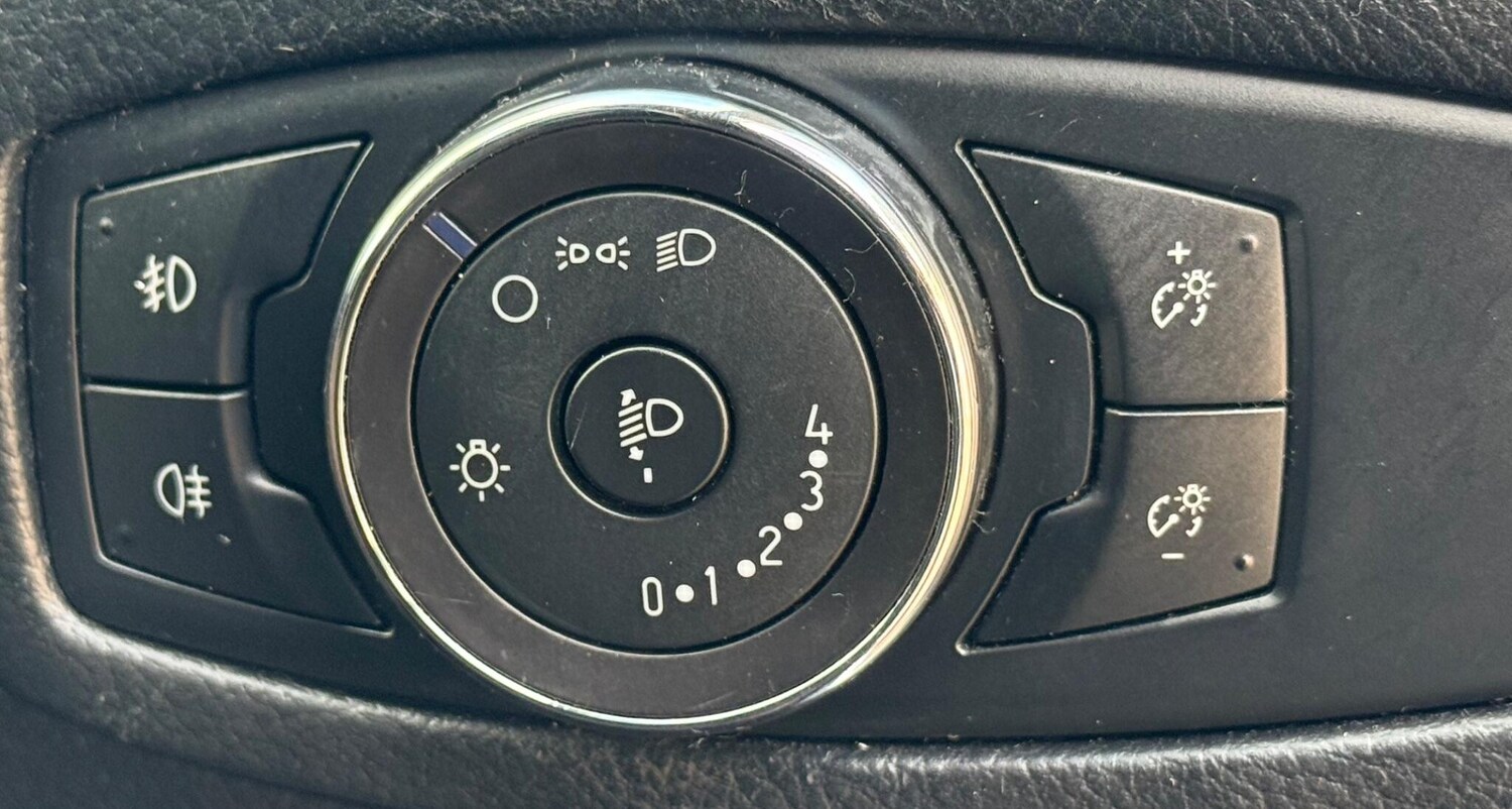 Used Ford S-Max 2018 for sale - 77516586: Photo 46