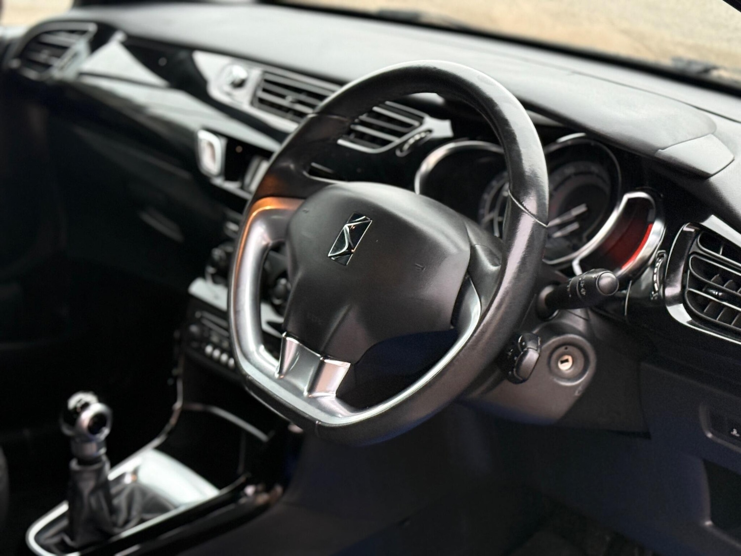 Used Citroen DS3 2012 for sale - 77421232: Photo 13