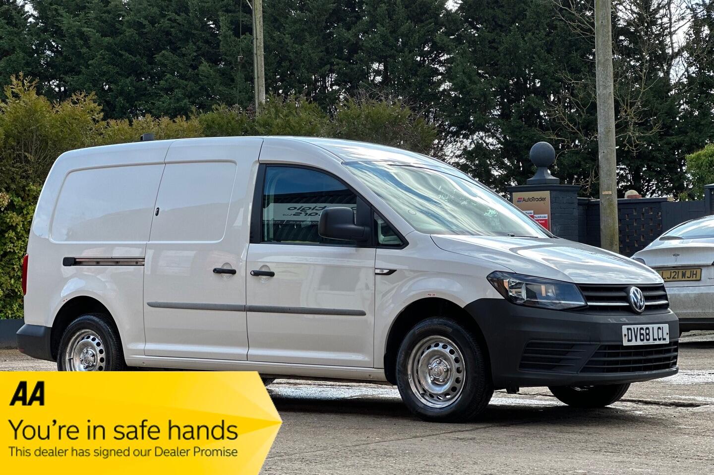 Used Volkswagen Caddy Maxi 2018 for sale - 77654048: Photo 1