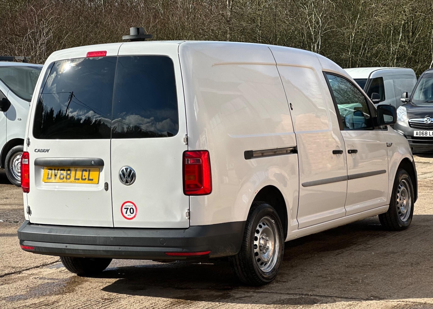 Used Volkswagen Caddy Maxi 2018 for sale - 77654048: Photo 11