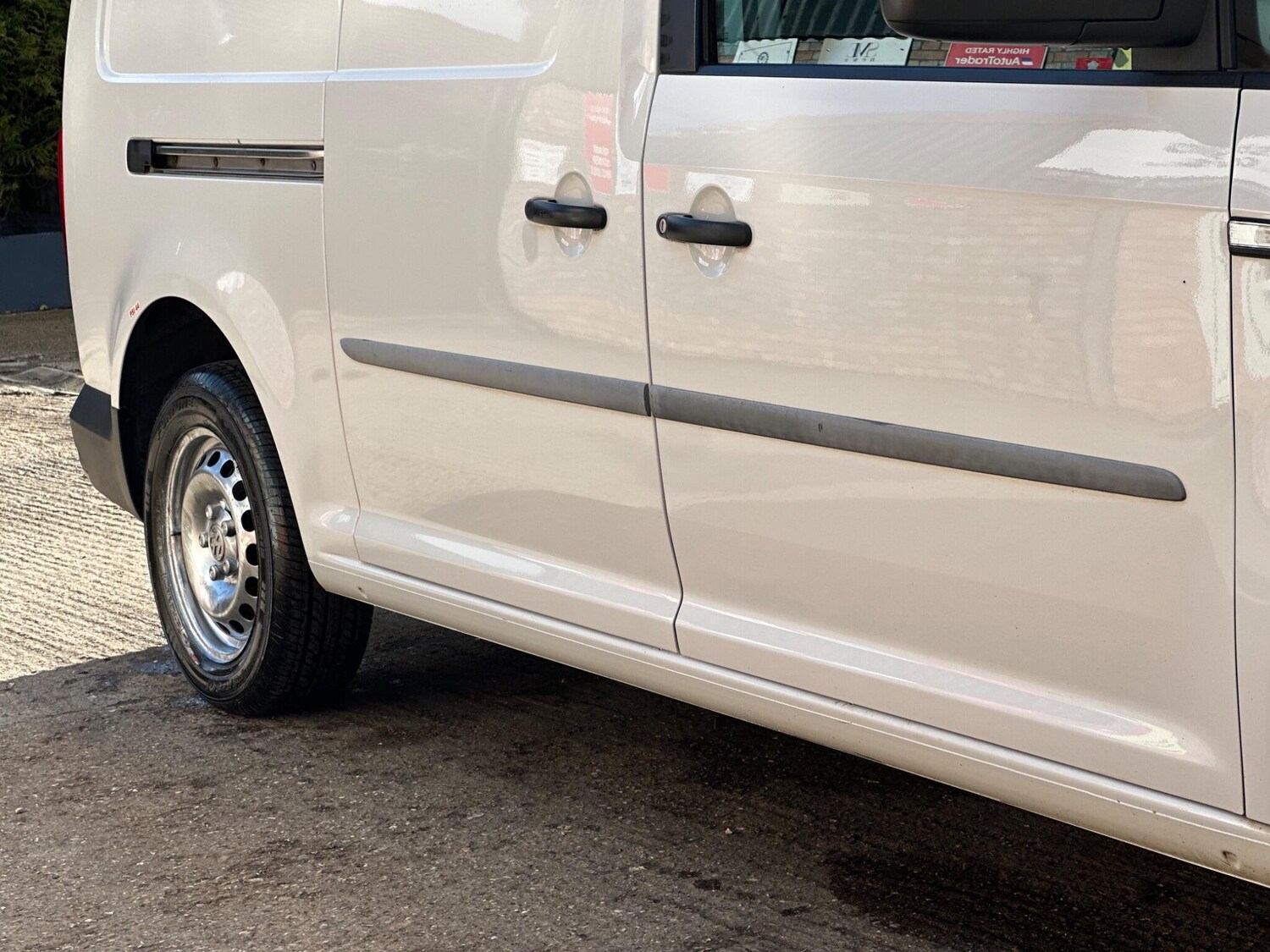 Used Volkswagen Caddy Maxi 2018 for sale - 77654048: Photo 24