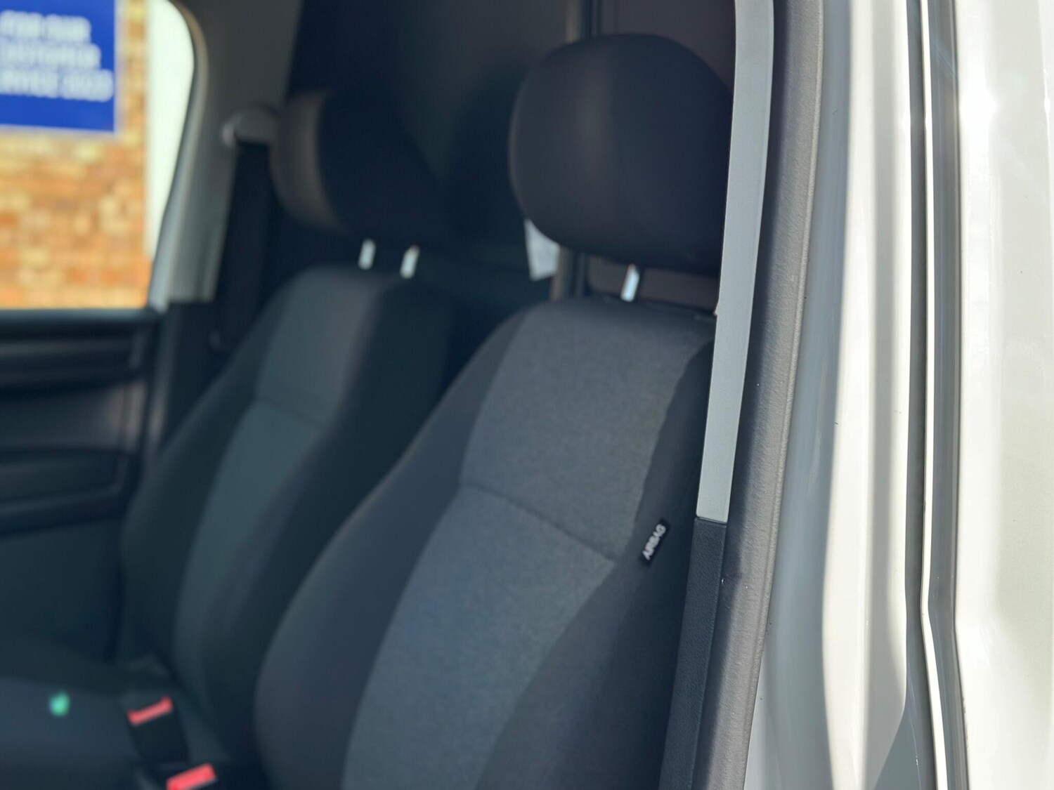 Used Volkswagen Caddy Maxi 2018 for sale - 77654048: Photo 37