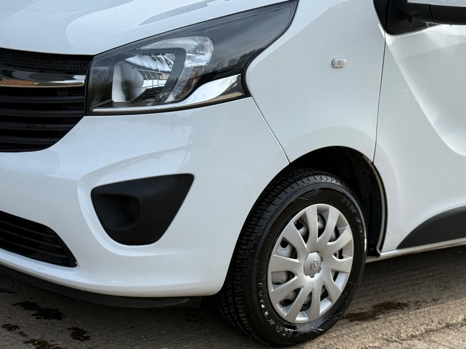 Used Vauxhall Vivaro 2017 for sale - 77845488: Photo 25