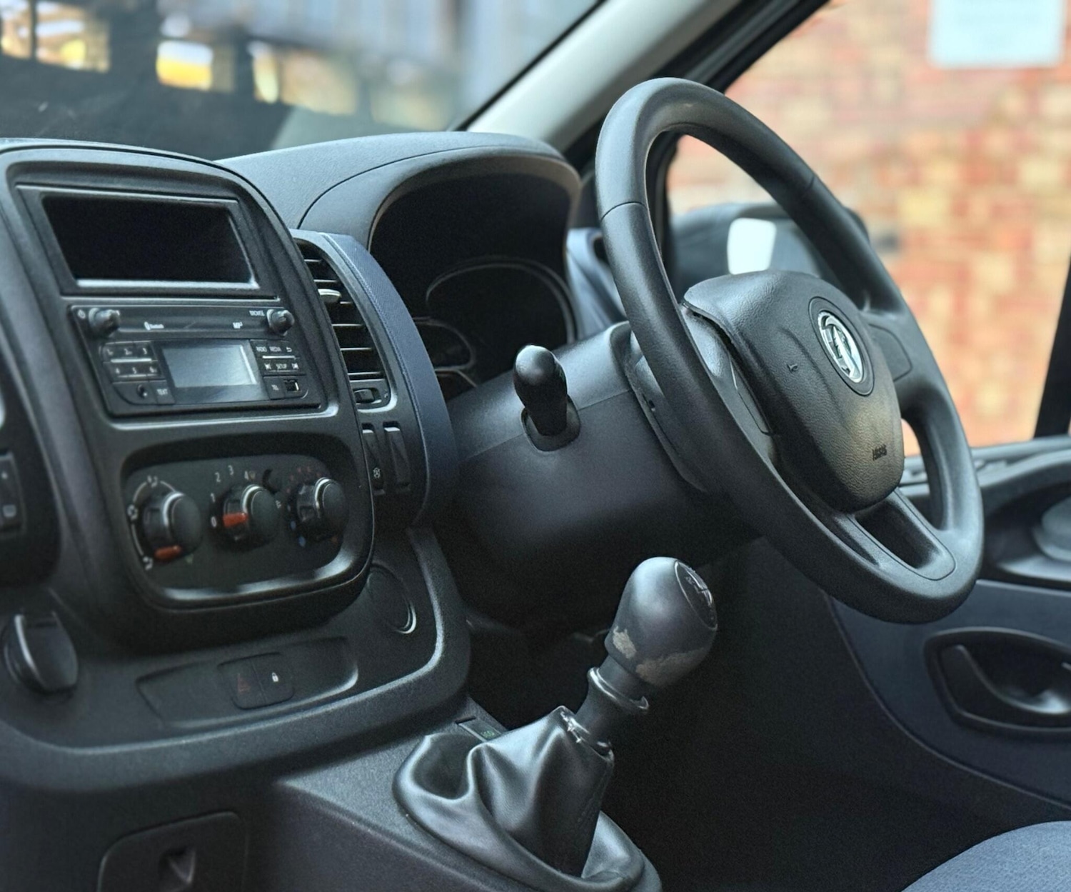 Used Vauxhall Vivaro 2016 for sale - 77054905: Photo 16