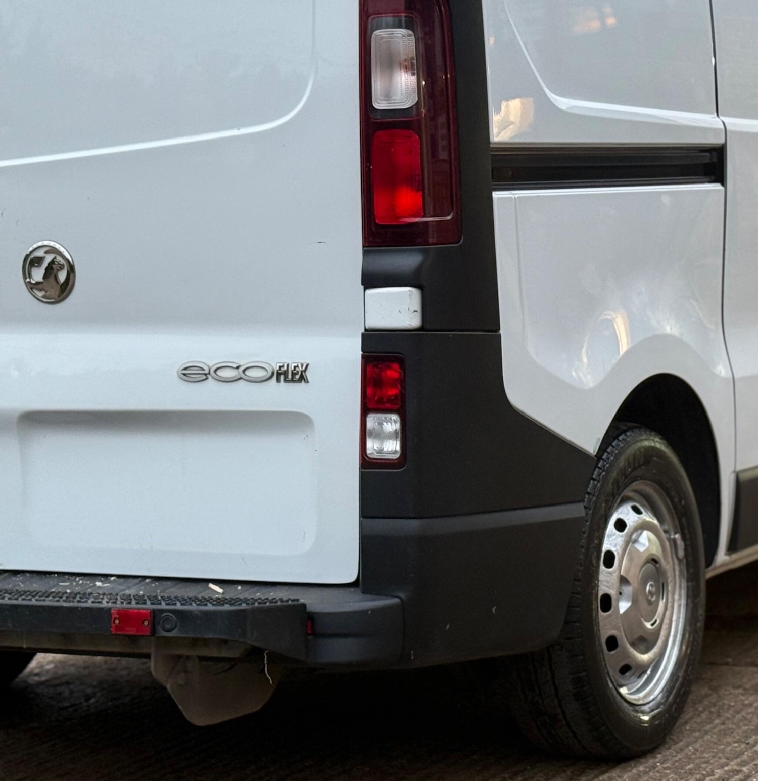 Used Vauxhall Vivaro 2016 for sale - 77054905: Photo 32