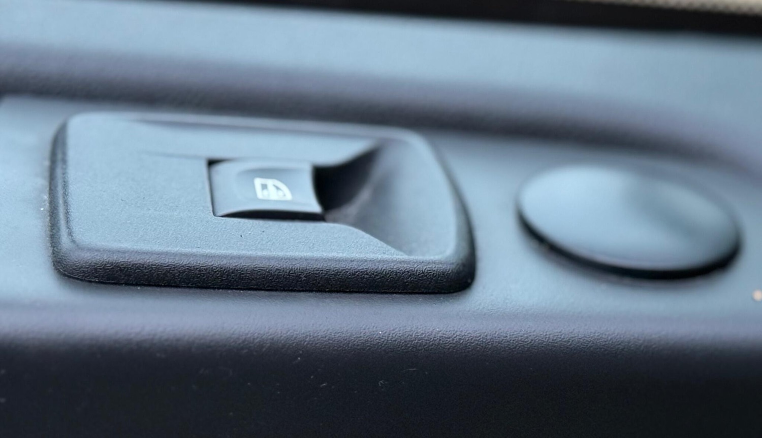 Used Vauxhall Vivaro 2016 for sale - 77054905: Photo 35