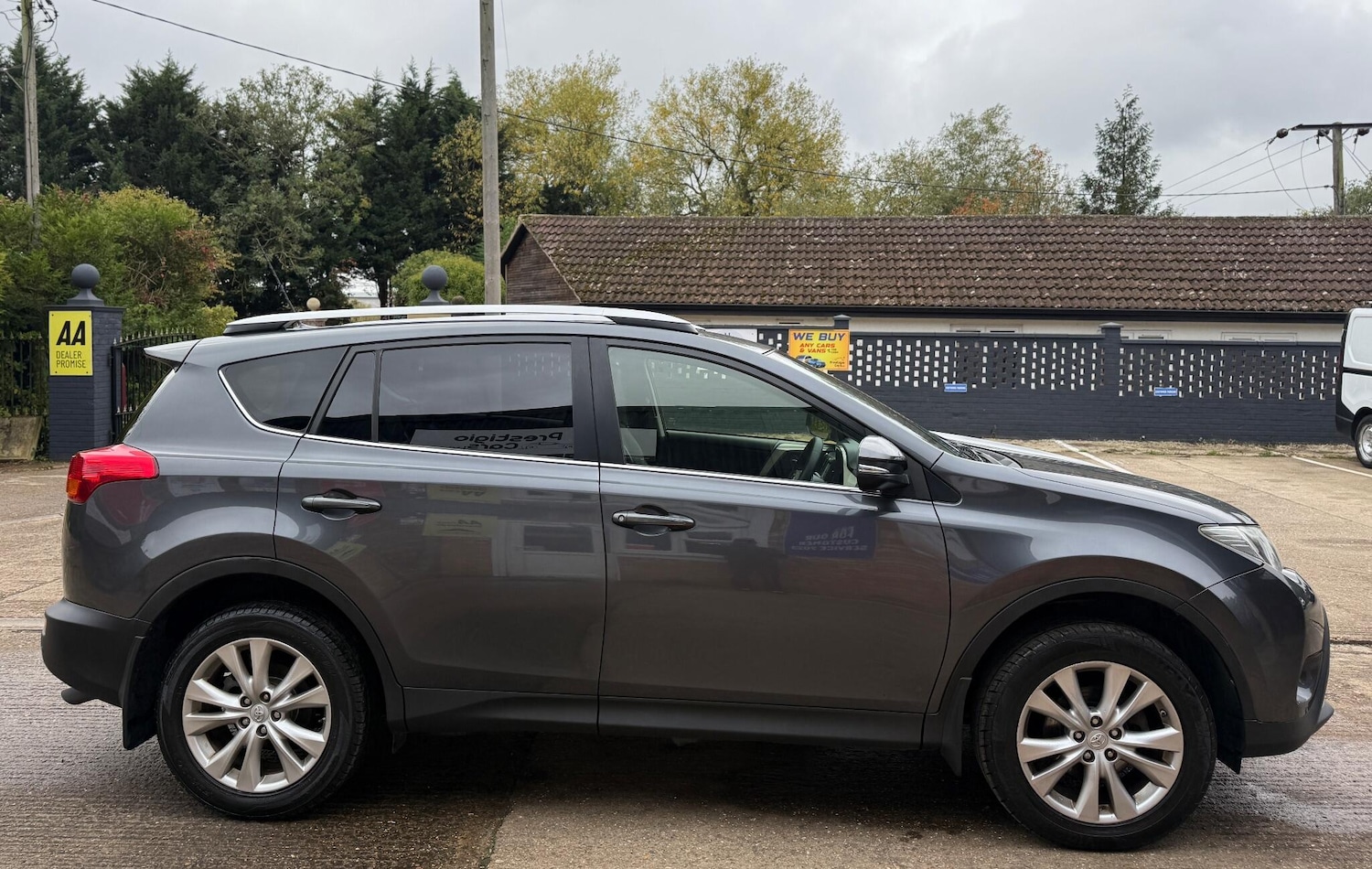 Used Toyota RAV4 2014 for sale - 76287918: Photo 12