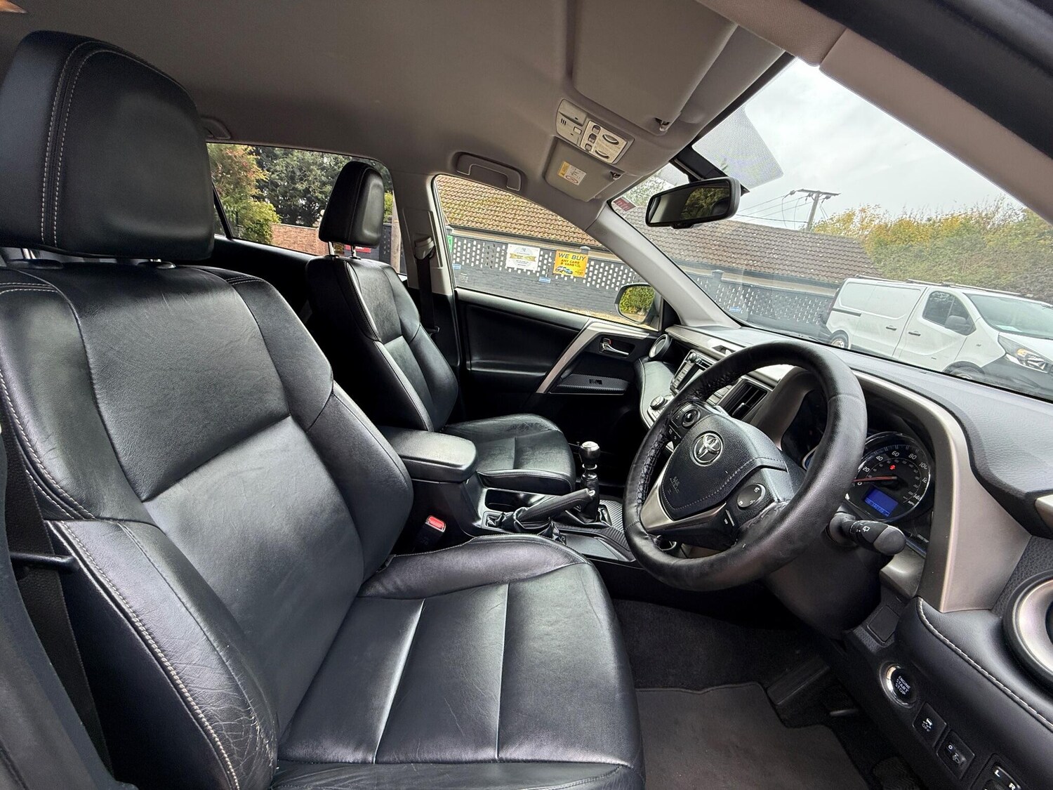 Used Toyota RAV4 2014 for sale - 76287918: Photo 14