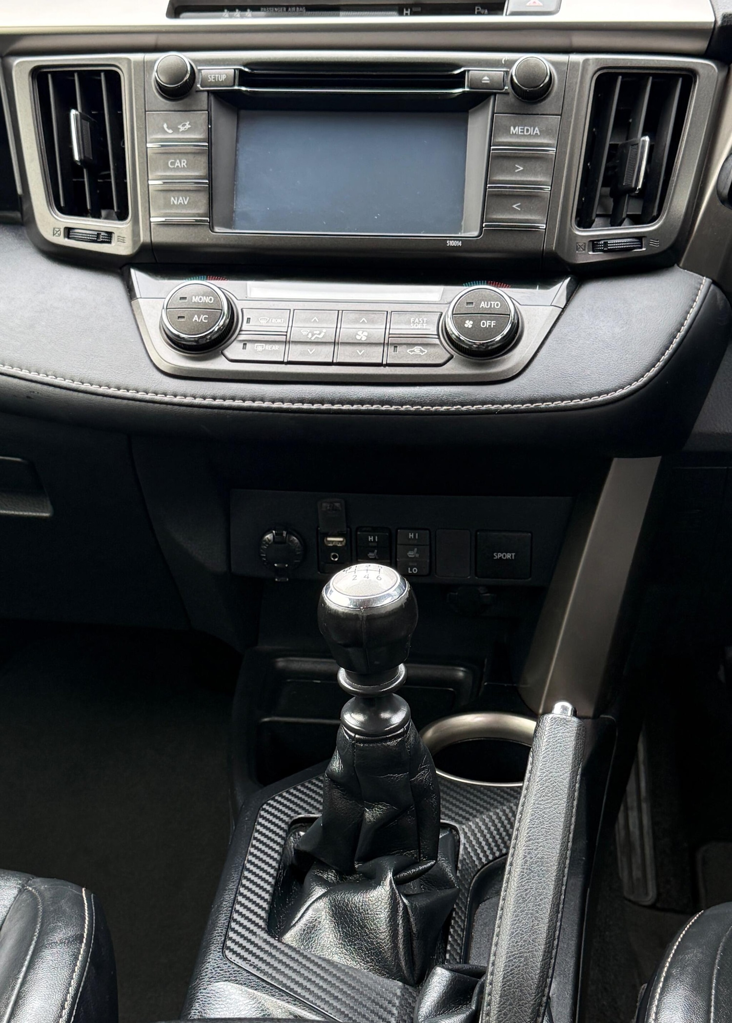 Used Toyota RAV4 2014 for sale - 76287918: Photo 18