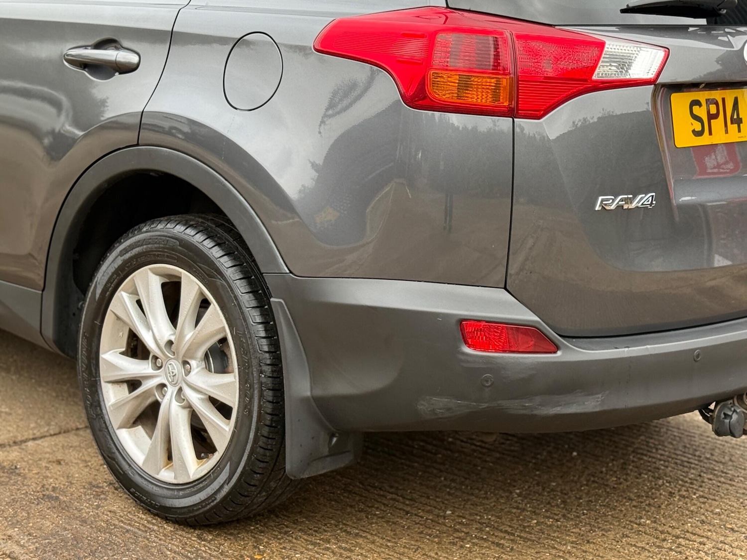 Used Toyota RAV4 2014 for sale - 76287918: Photo 28