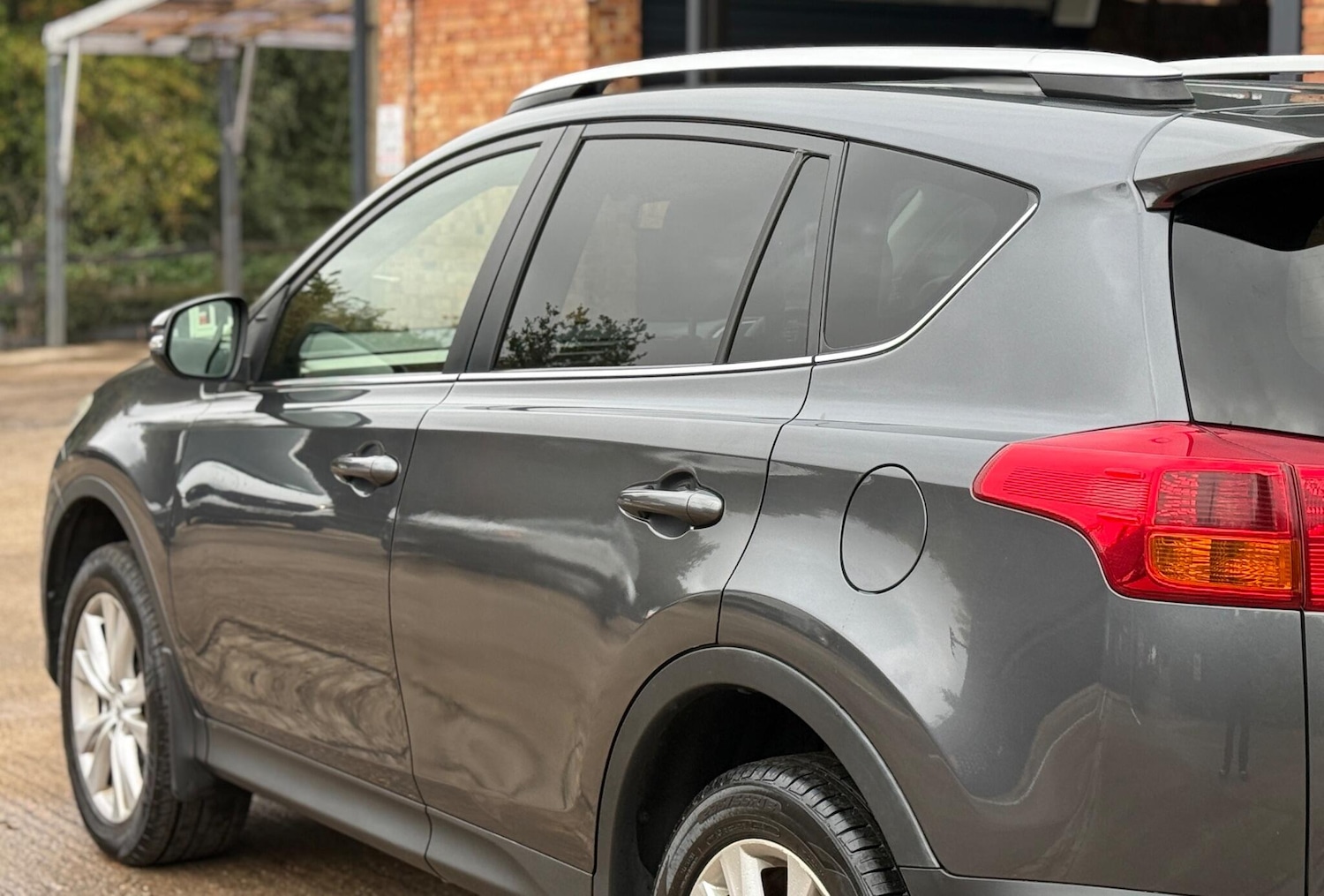 Used Toyota RAV4 2014 for sale - 76287918: Photo 29