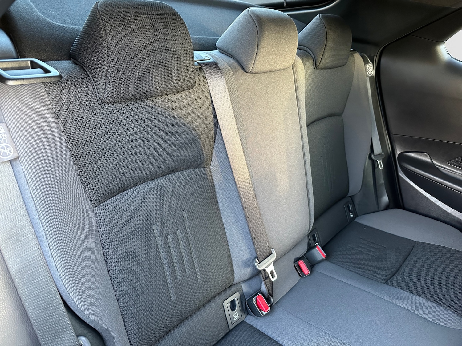 Used Toyota C-HR 2025 for sale - 76927741: Photo 11