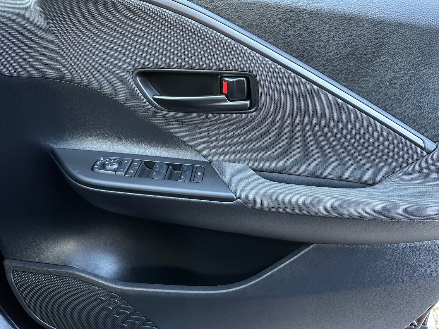 Used Toyota C-HR 2025 for sale - 76927741: Photo 27