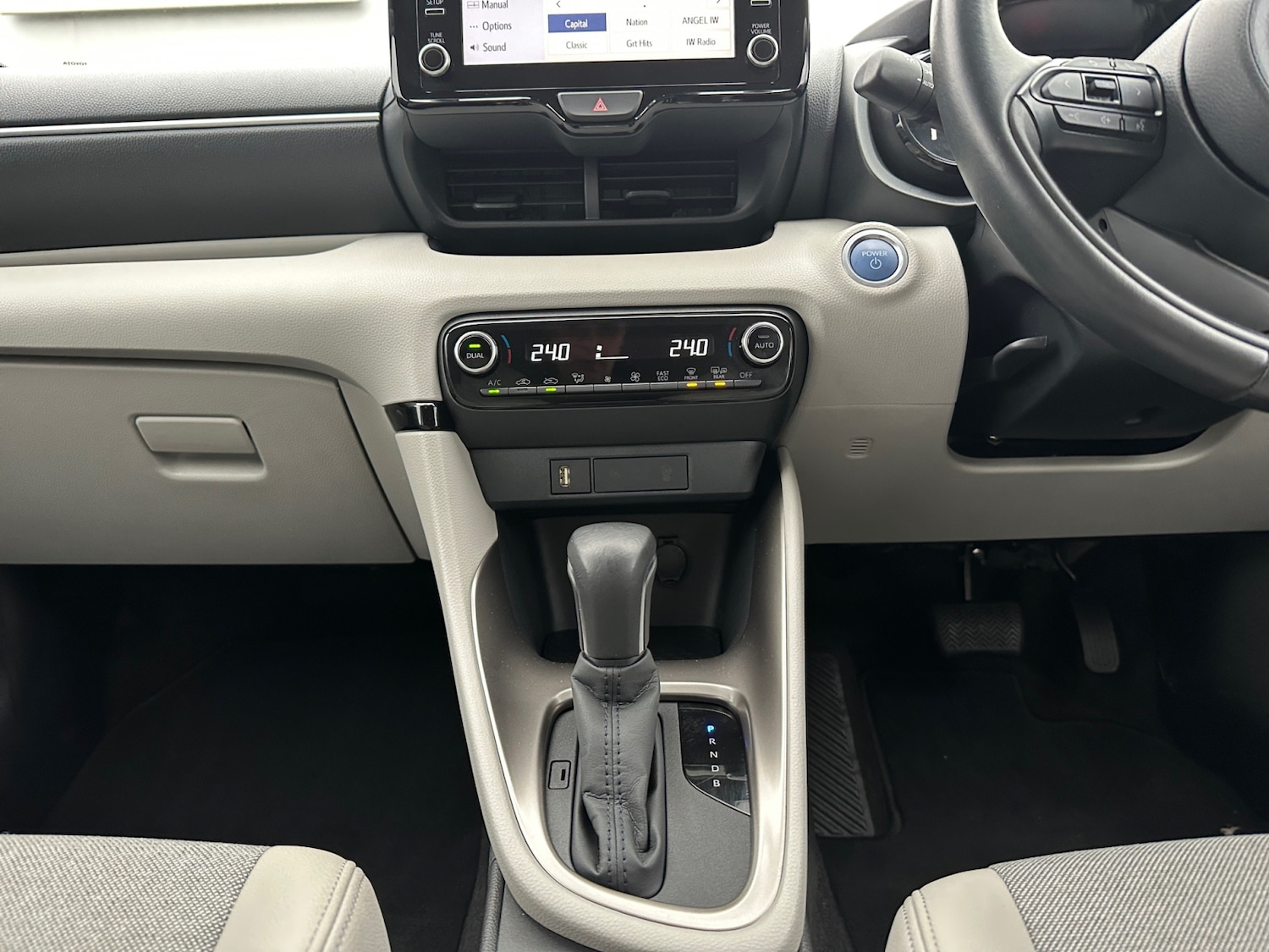 Used Toyota Yaris 2020 for sale - 77036104: Photo 10