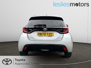 Used Toyota Yaris 2020 for sale - 77036104: Photo