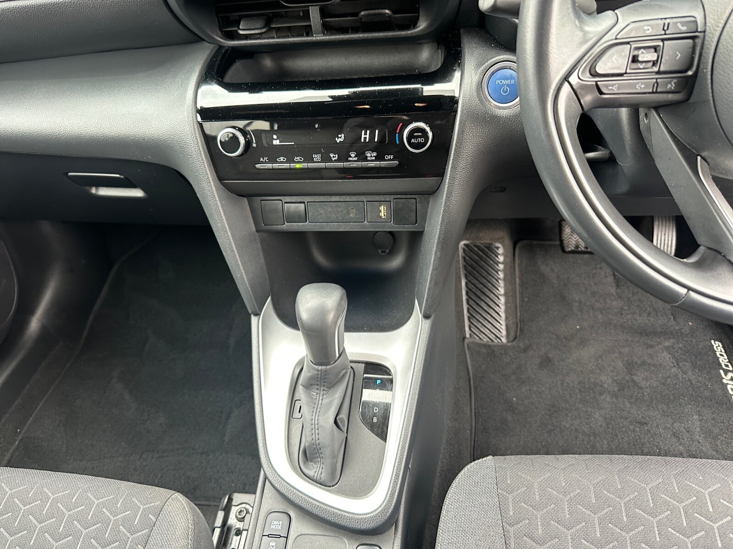 Used Toyota Yaris Cross 2023 for sale - 76534010: Photo 10