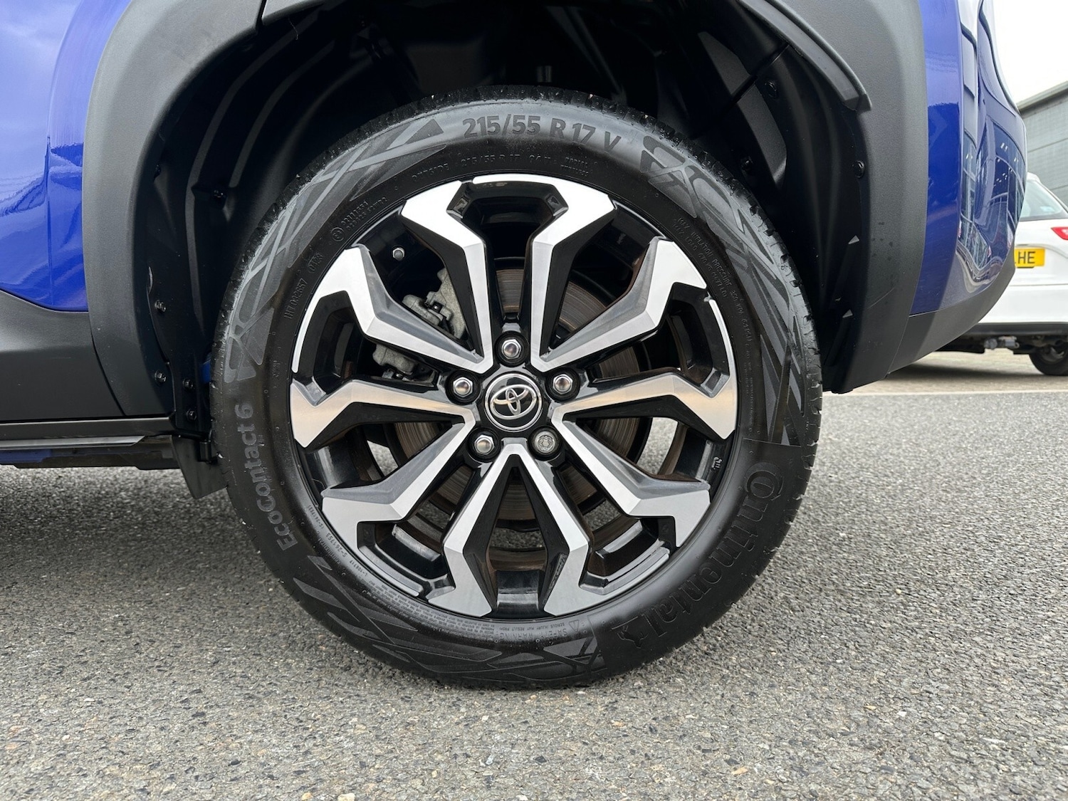 Used Toyota Yaris Cross 2023 for sale - 76534010: Photo 19