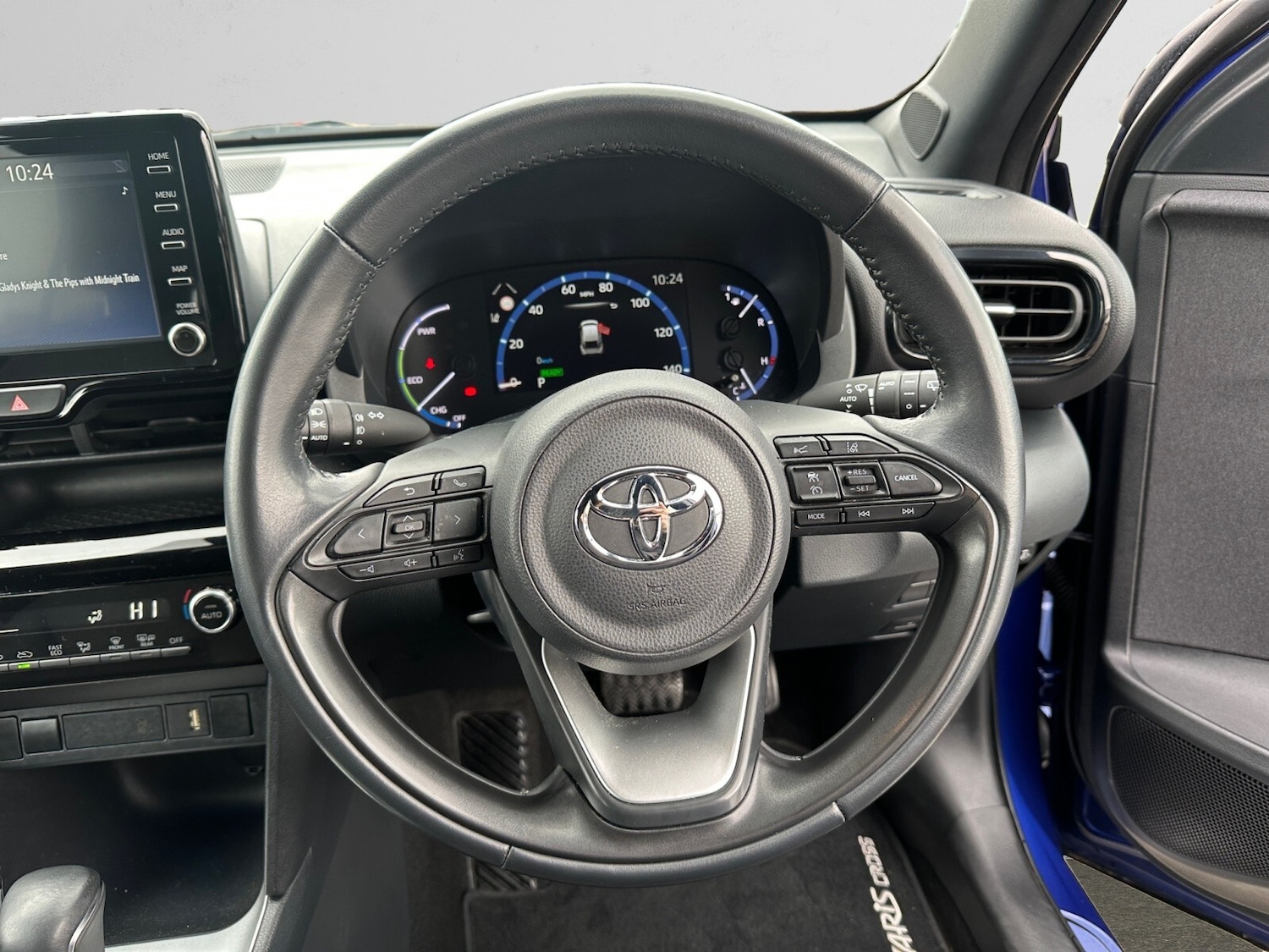 Used Toyota Yaris Cross 2023 for sale - 76534010: Photo 9