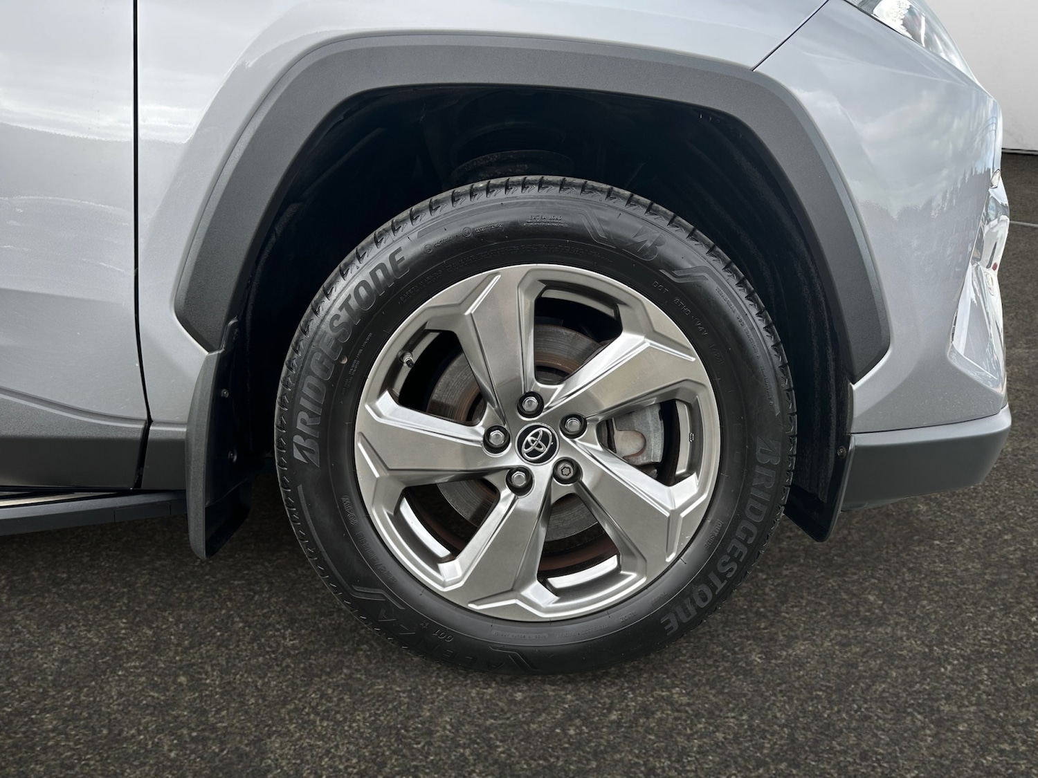 Used Toyota RAV4 2019 for sale - 76533946: Photo 12