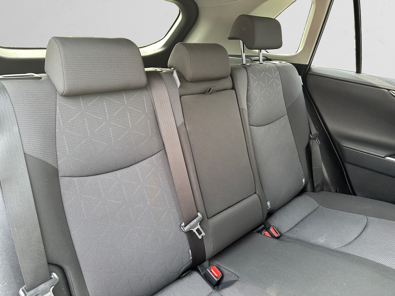 Used Toyota RAV4 2020 for sale - 76533868: Photo 11