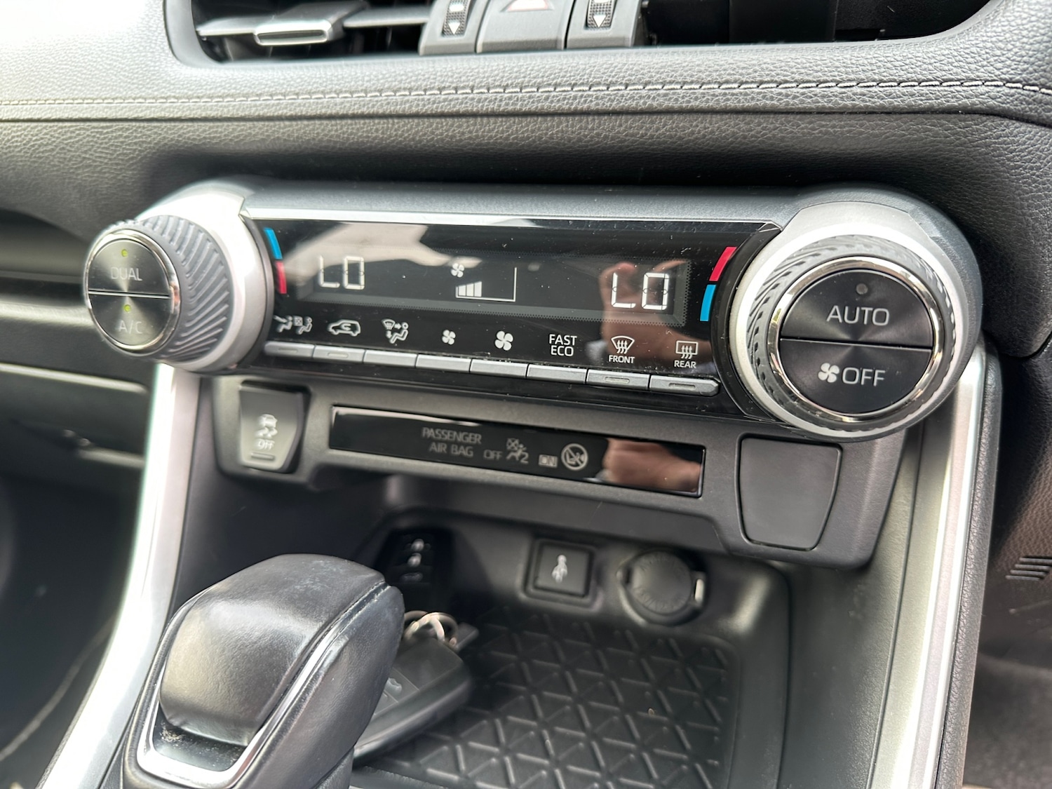 Used Toyota RAV4 2020 for sale - 76533868: Photo 7