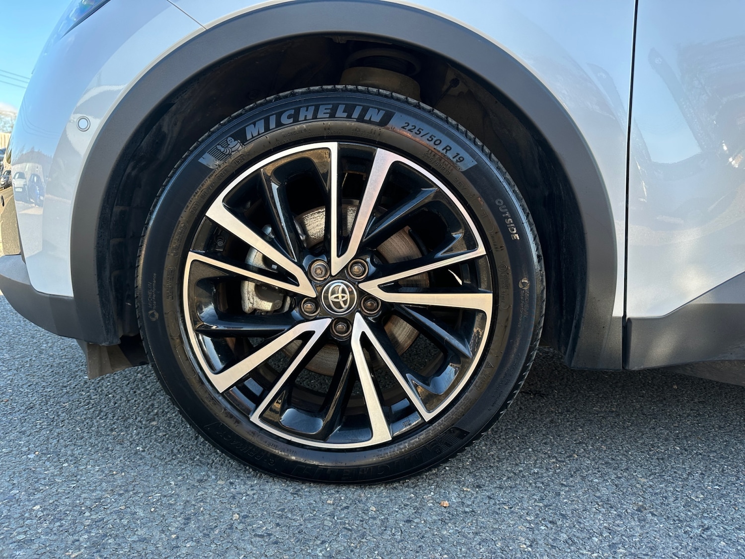 Used Toyota C-HR 2024 for sale - 77903192: Photo 26