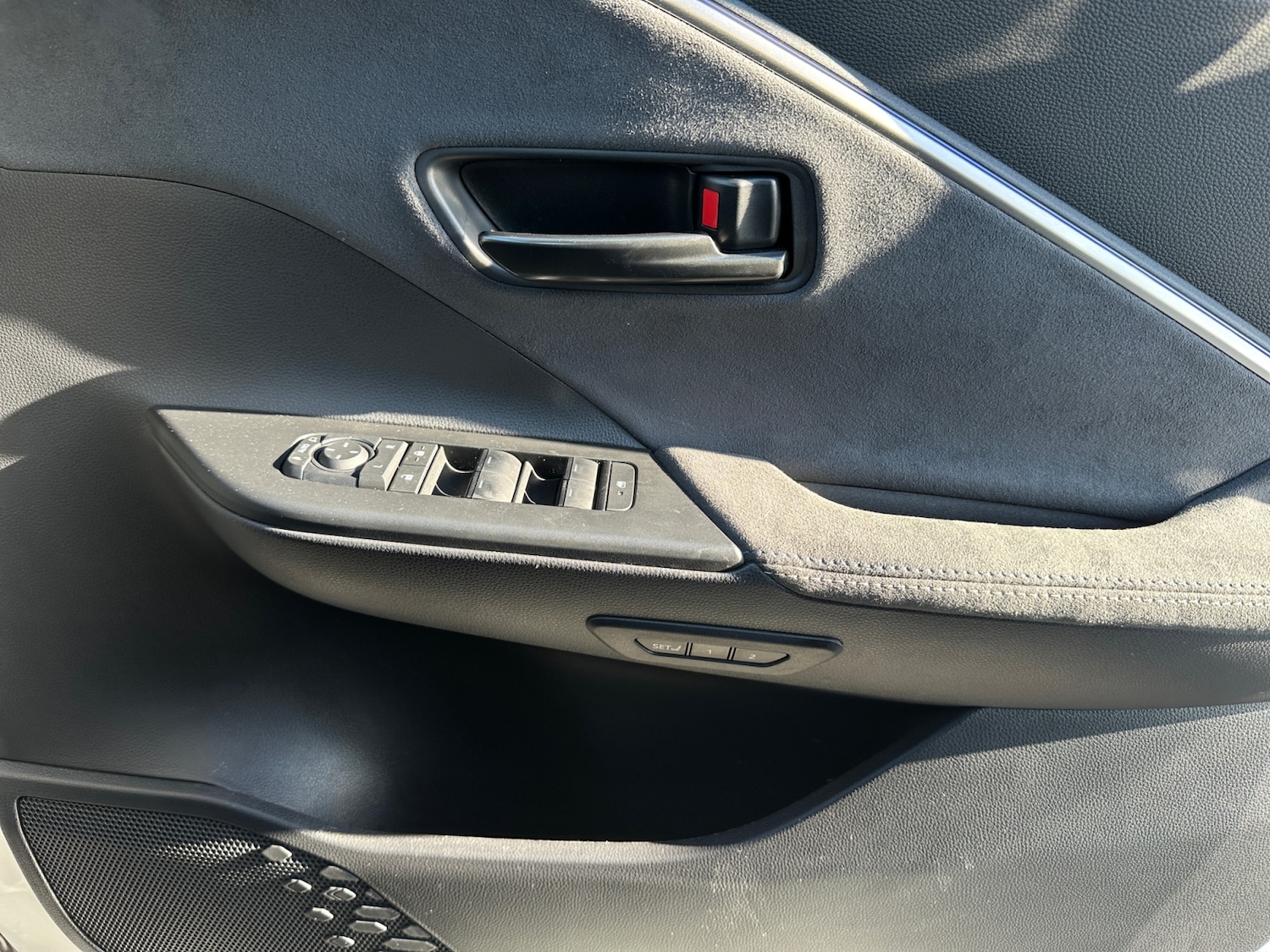 Used Toyota C-HR 2024 for sale - 77903192: Photo 27