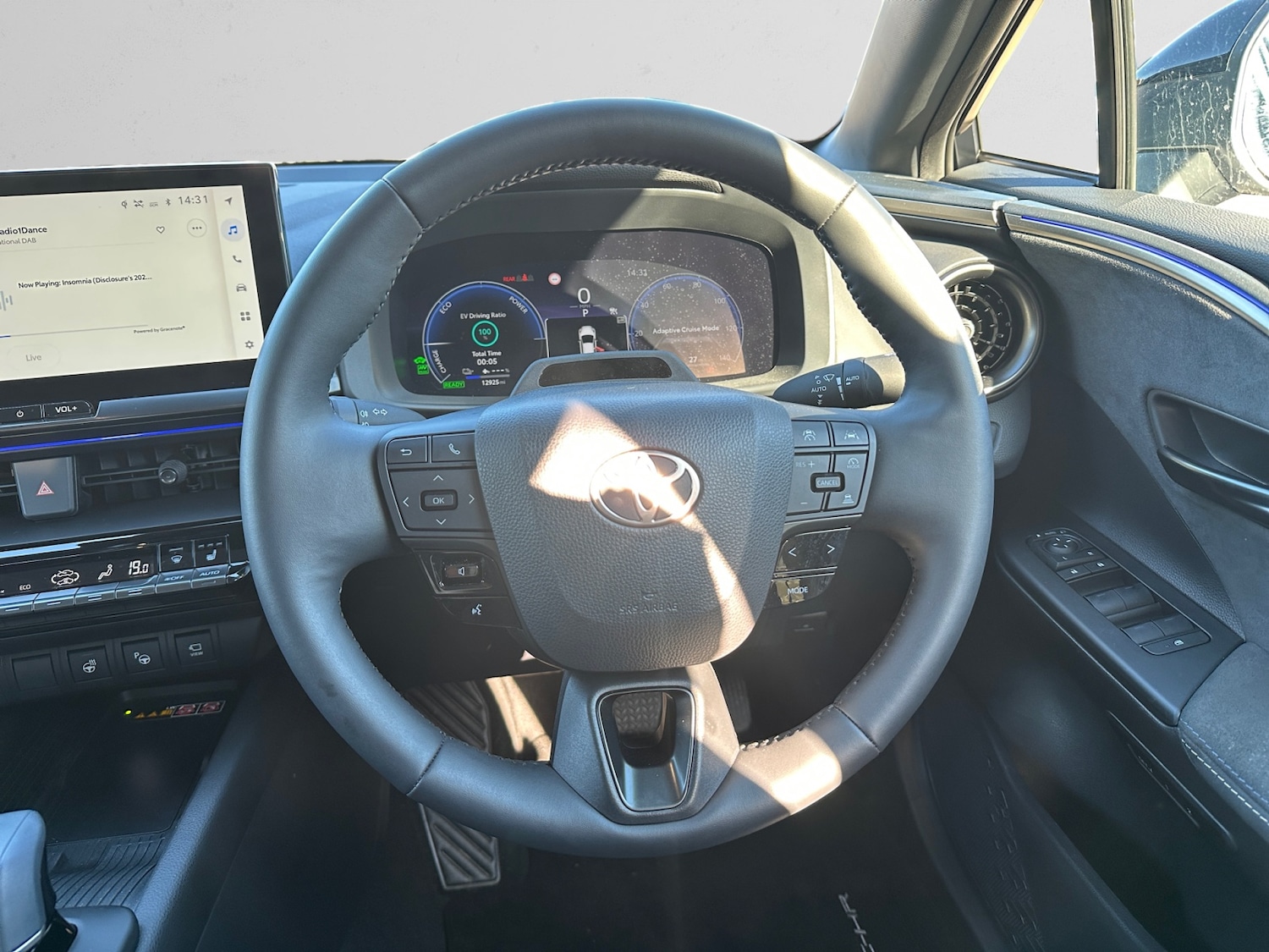 Used Toyota C-HR 2024 for sale - 77903192: Photo 9