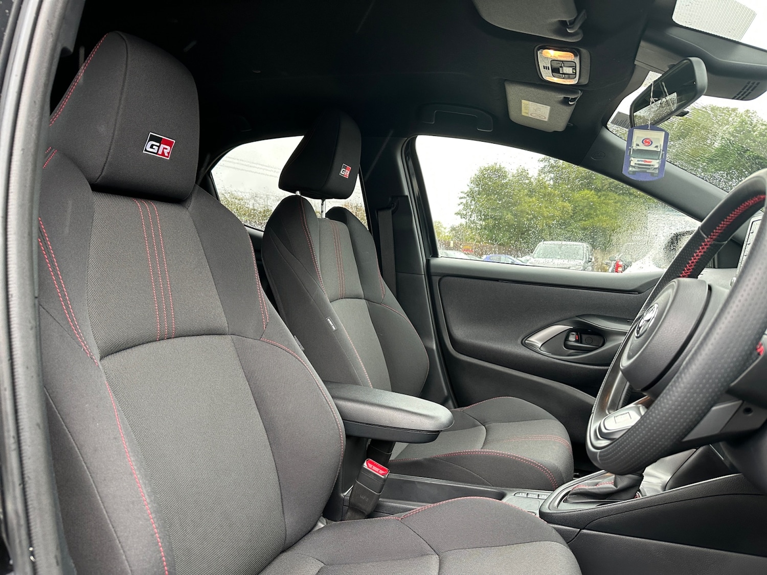 Used Toyota Yaris 2023 for sale - 76533865: Photo 24