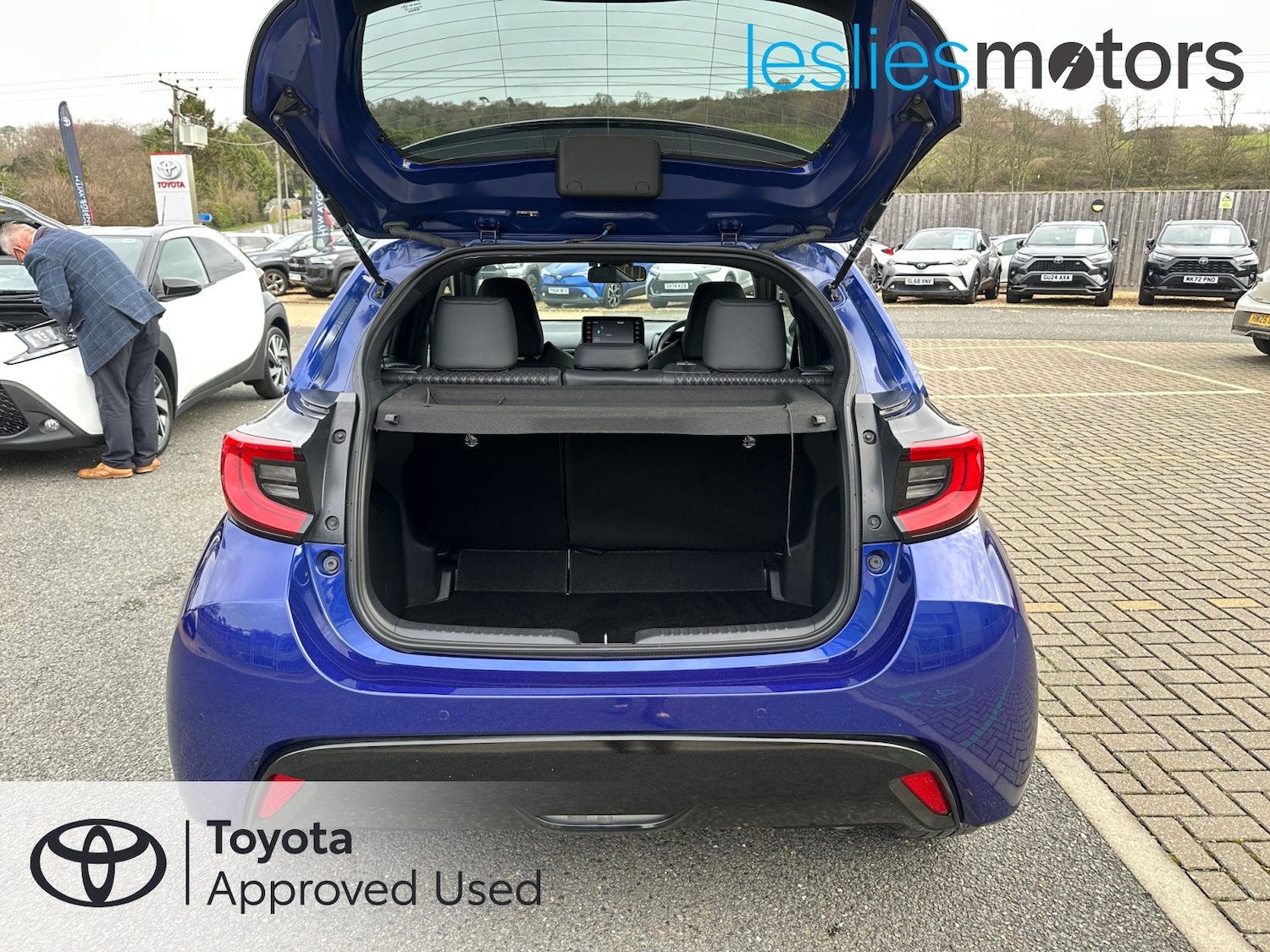 Used Toyota Yaris 2021 for sale - 77619018: Photo 20