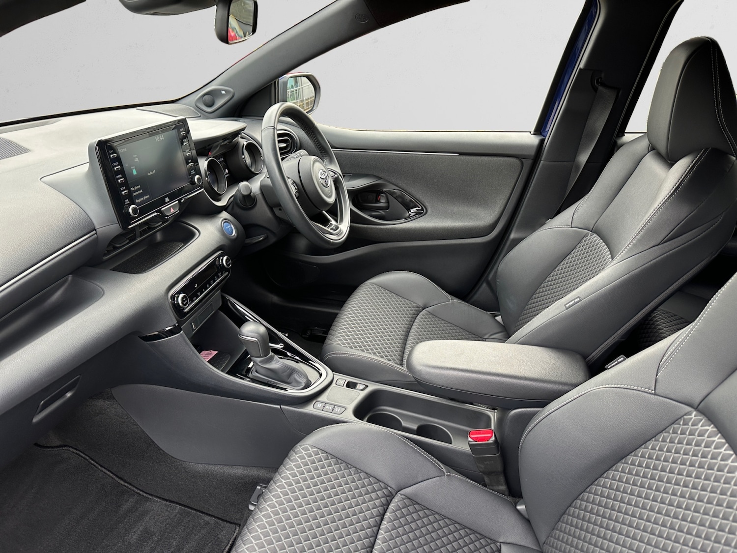 Used Toyota Yaris 2021 for sale - 77619018: Photo 6